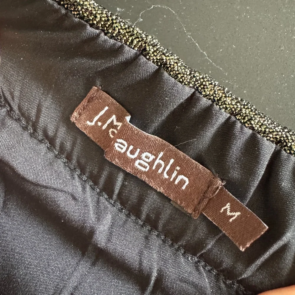 J. McLaughlin chic line
